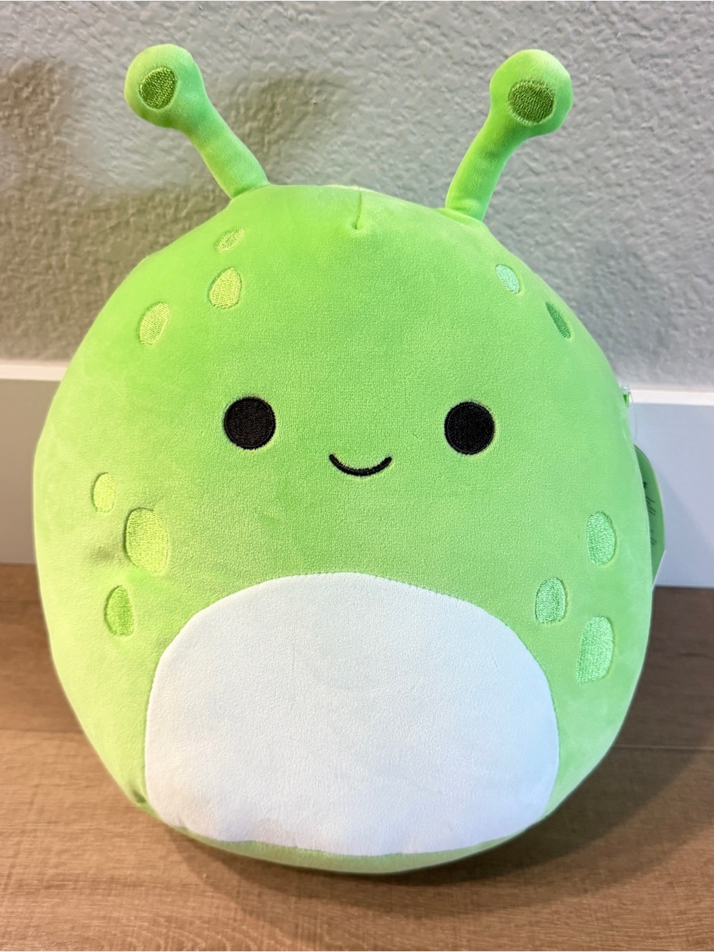 Squishmallows 11” FINN Slug Space Alien Rare 2020 Green New